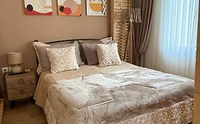 Gk Apartment
